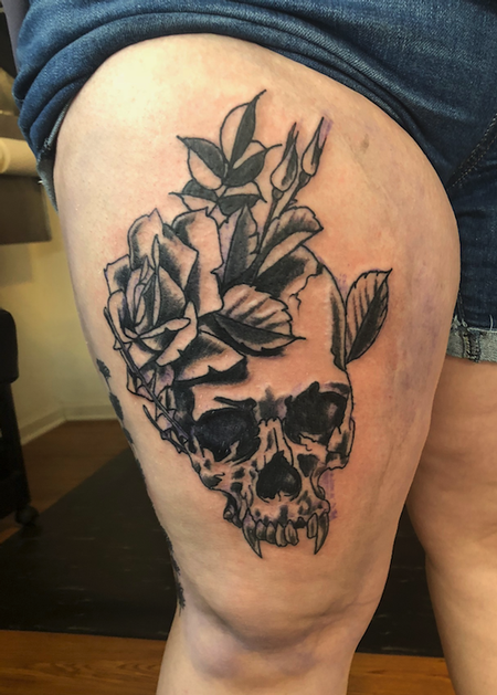 Jaisy Ayers (WOODLANDS TX) - skull and rose